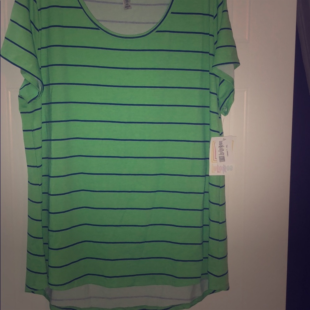 LulaRoe Classic T 2XL